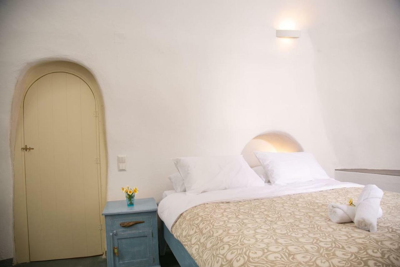 锡拉夏岛Agrilia Secluded Cave House别墅 外观 照片